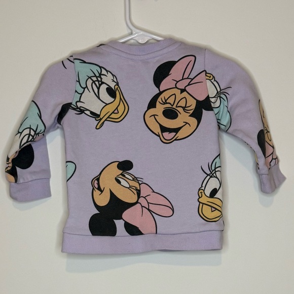 H&M x Disney Minnie Mouse & Daisy Duck 2-Piece Sweat Set | 9 months - Picture 2 of 5